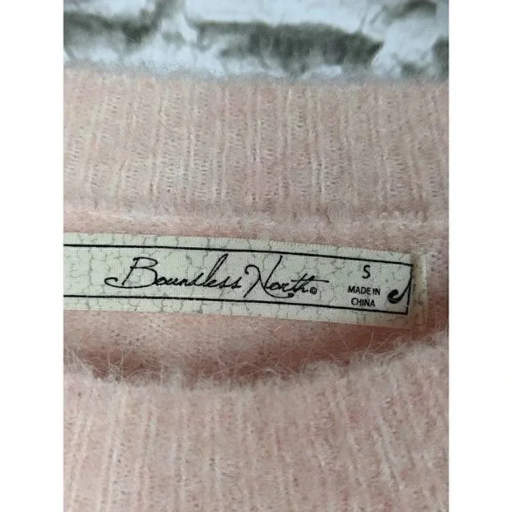 Boundless North Floral Embroidered Pullover Sweater Size S